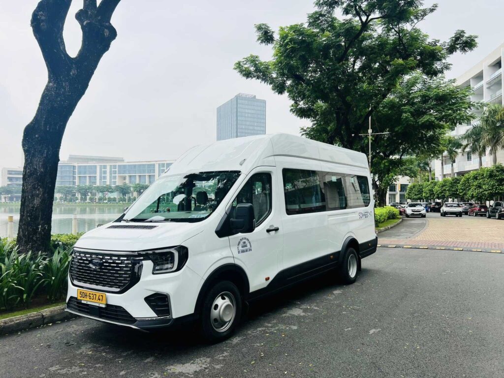 Quy Trình Đặt Xe 18 Chỗ Đi Hạ Long ở Huy Đạt Nhanh Chóng, Minh Bạch